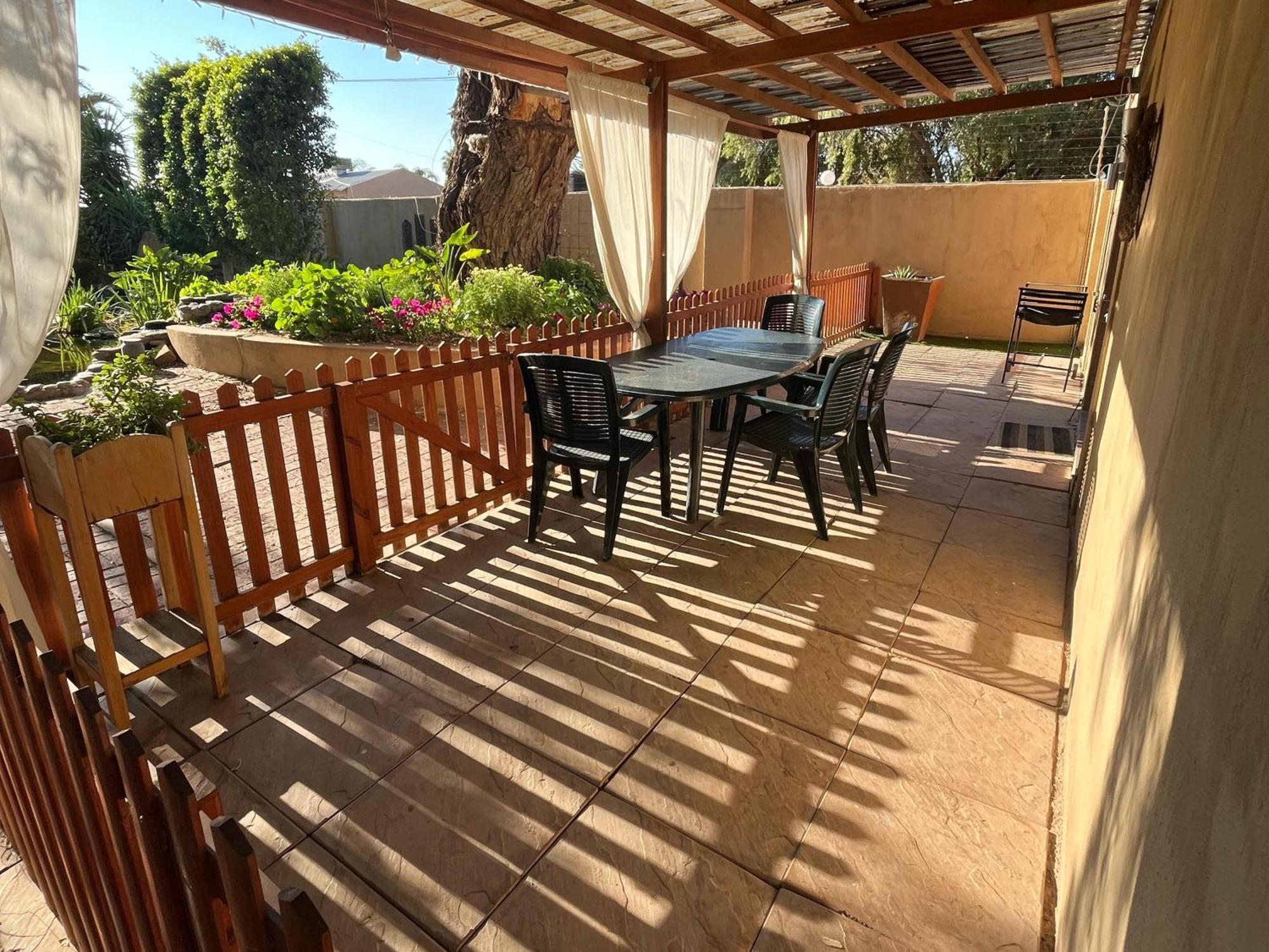 Peaceful Garden Apartment Kakamas