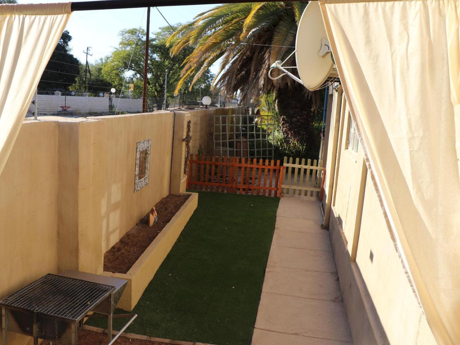 Peaceful Garden Apartment