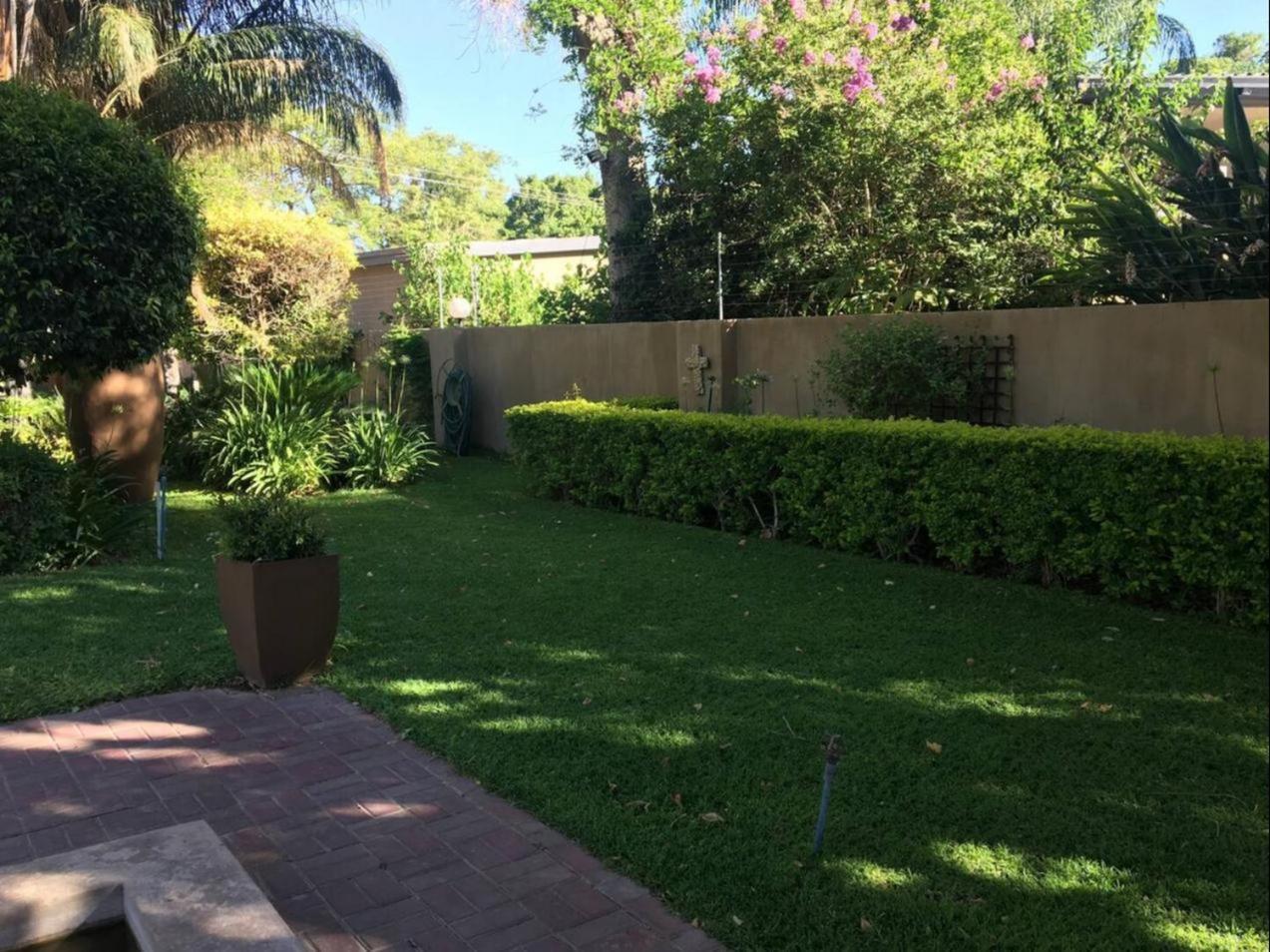 Peaceful Garden Apartment *